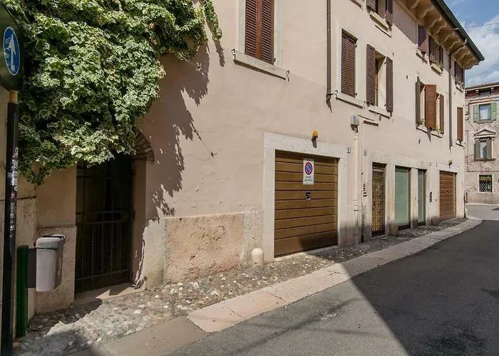 La Casa Della Bouganville